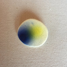 Cargar imagen en el visor de la galería, La seducción mortal de un hoyo negro de gusano masivo, fin! / Pin_ches Pines By Lodo